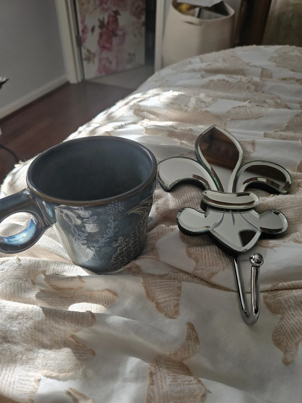 Source Unknown Fleur-de-Lis Bevelled MIRRORED Wall Hook